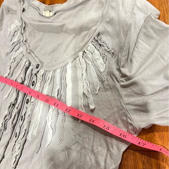 J. Crew long sleeve shirt with button detailing. - Picture 7 of 8